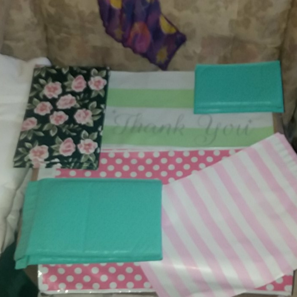 Starter Shipper Pack - 21 assorted Poly Bags